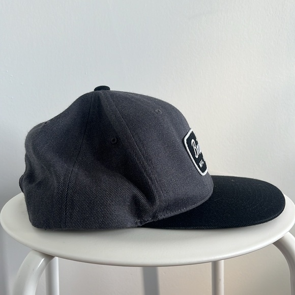 Brixton | Snapback Hat | Gray & Black - Picture 4 of 7